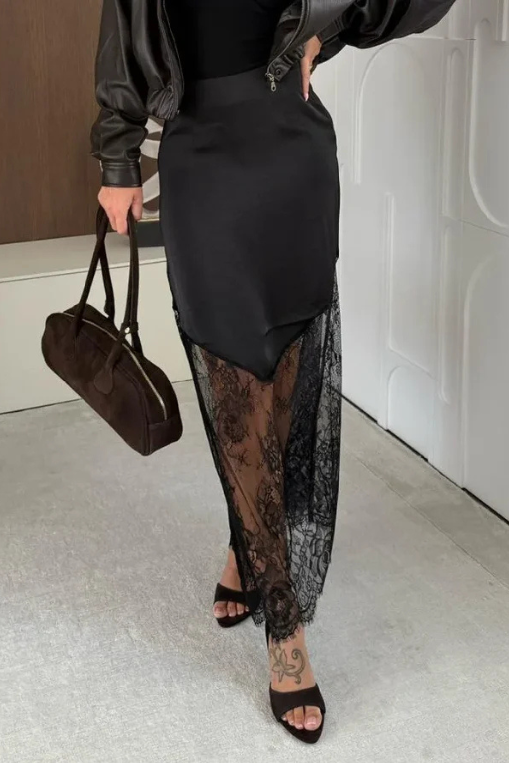Women's Satin Asymmetric Maxi Skirt with Lace Hem – Elegant Skirt for Weddings & Evening Events