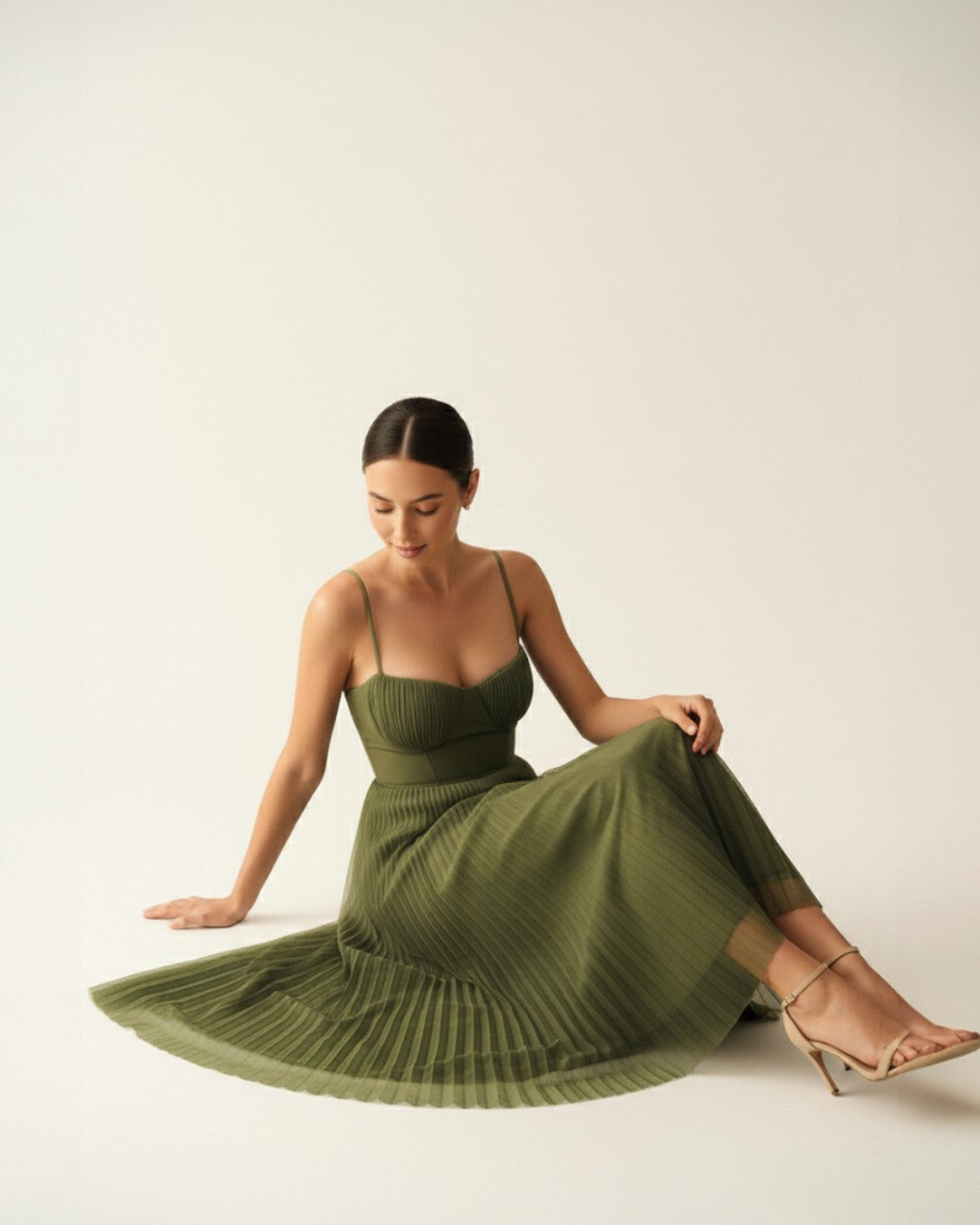 Women's Pleated Midi Dress with Corset Bodice & Spaghetti Straps – Wedding Guest & Garden Party