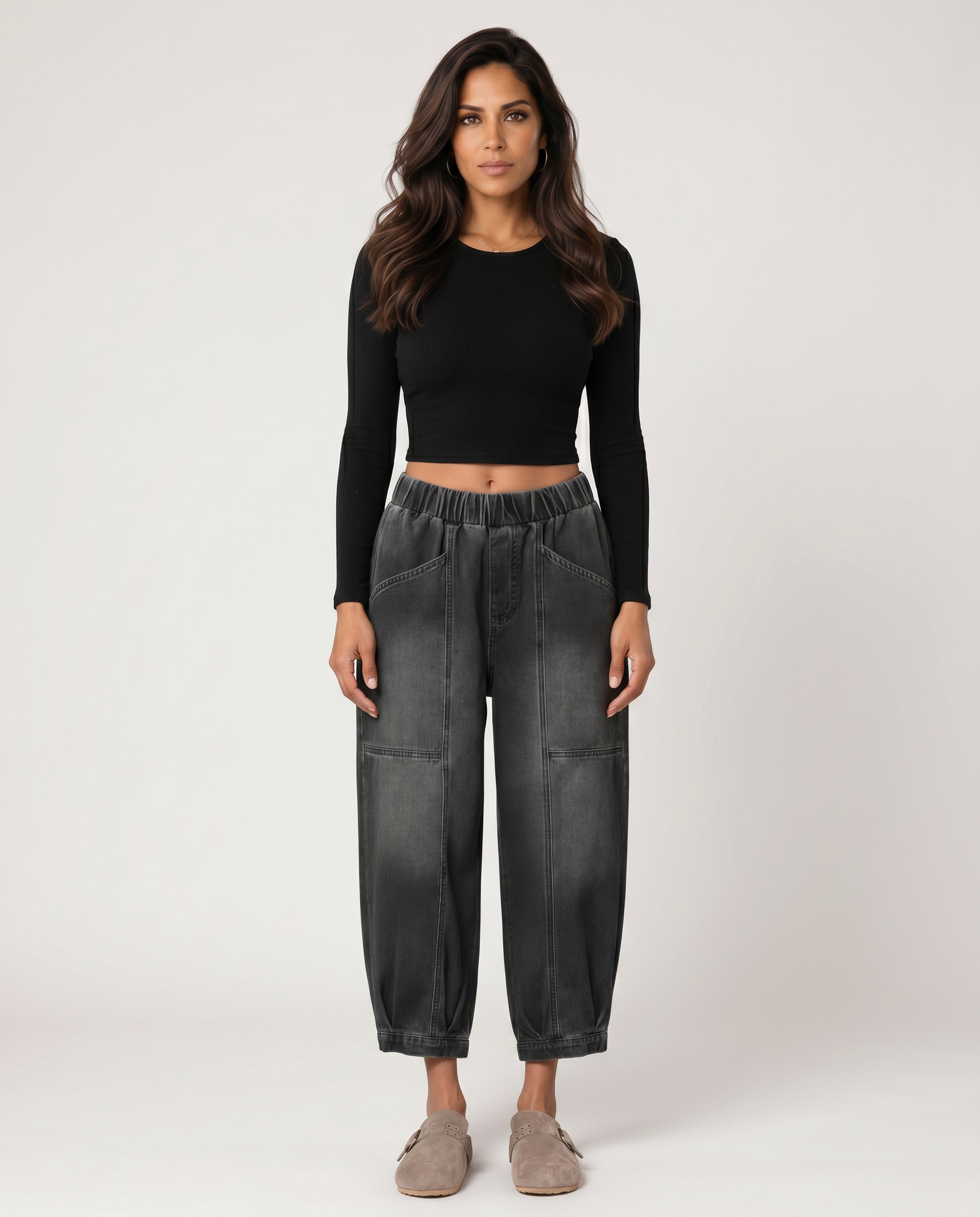 Women's Black Tapered Ankle Jeans with Elastic Waist – Relaxed Pull-On Denim for Everyday Wear