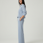 Women's Collared V-Neck Shirt & Wide-Leg Pants Set – Relaxed Two-Piece Outfit for Travel & Casual