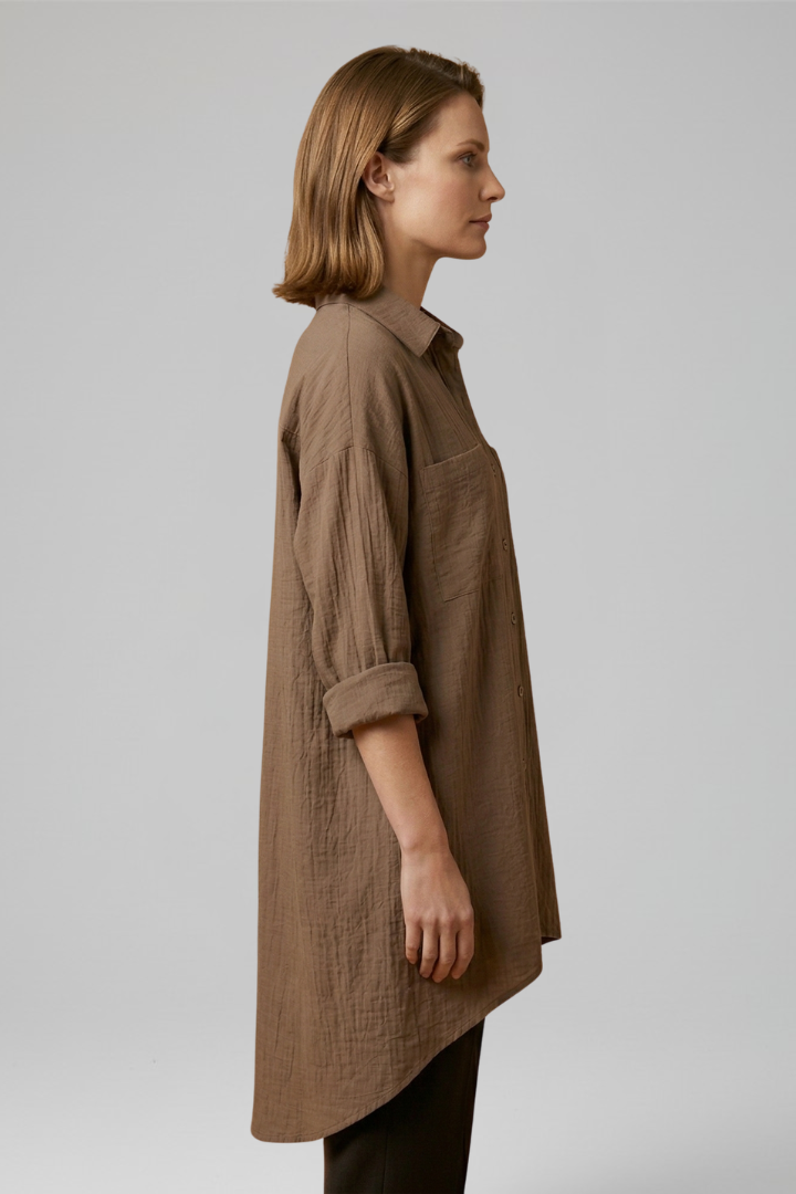Women's Collared Button-Up Blouse with Long Sleeves – Curved Hem Shirt for Work