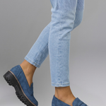 Women's Leather Penny Loafers with Chunky Lug Sole – Slip-On Shoes for Work and Everyday Wear