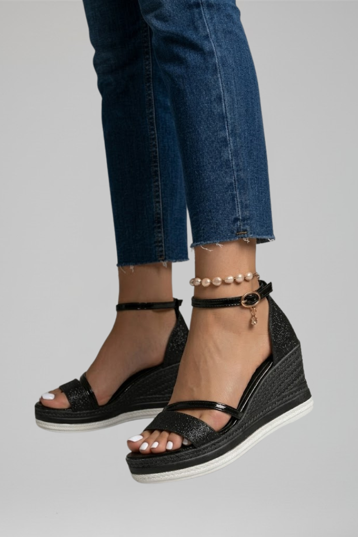 Women's Cushioned Slip-On Sandals with Low Platform – Open-Toe Comfort Sandals for All-Day Wear