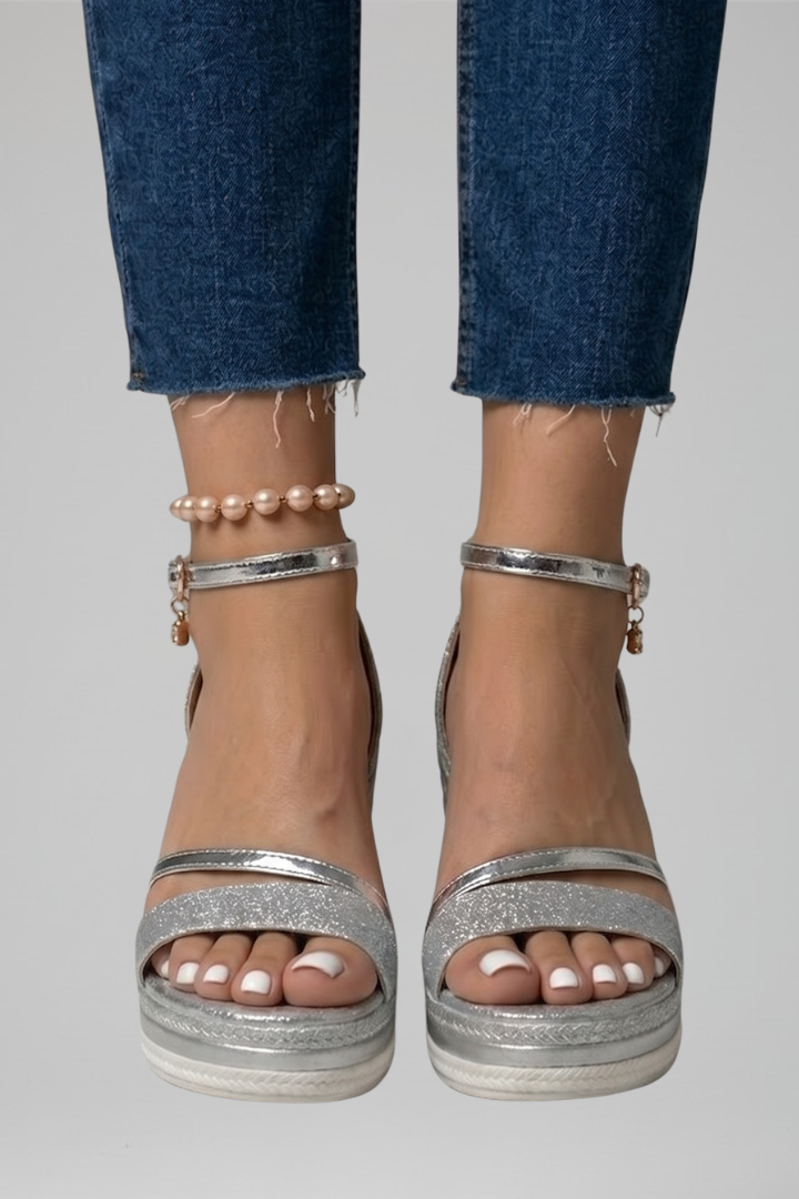 Women's Cushioned Slip-On Sandals with Low Platform – Open-Toe Comfort Sandals for All-Day Wear