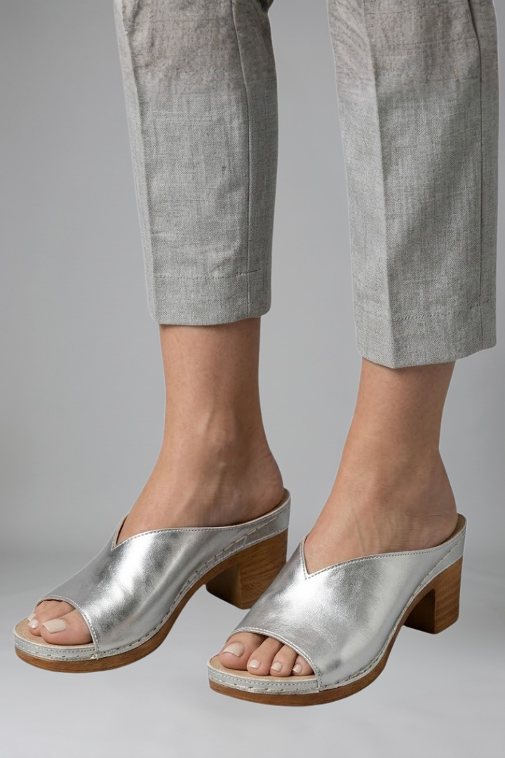 Women's Block Heel Platform Sandals with Wide Strap – Slip-On Comfort Sandals for Summer