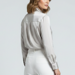 Women's Collared Button-Up Shirt with Long Sleeves – Classic Blouse for Work & Smart Casual
