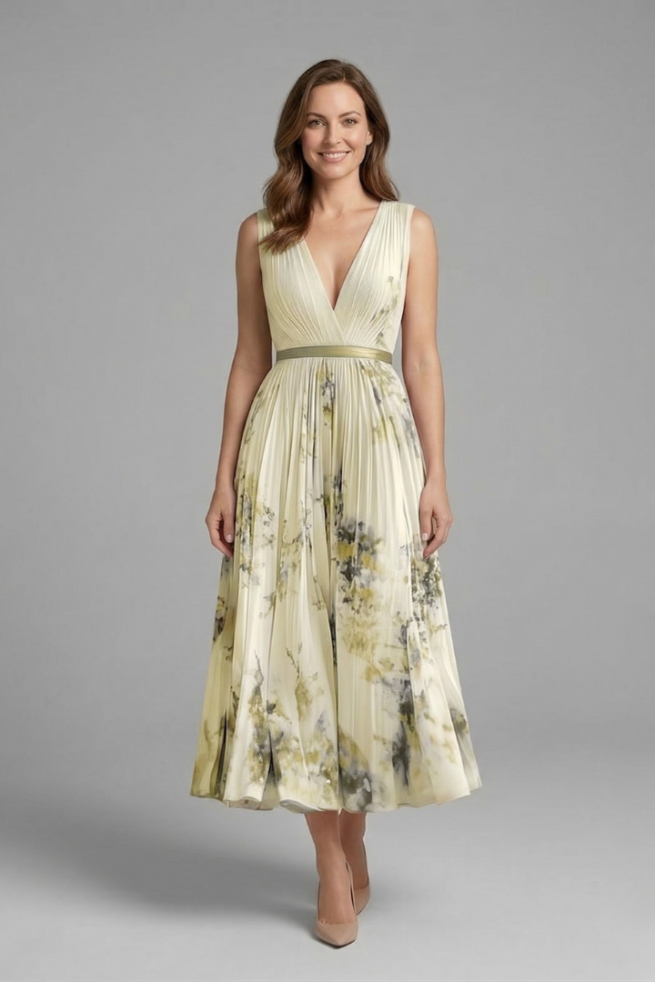Women's Sleeveless V-Neck Pleated Midi Dress – Printed Summer Day and Brunch Dress