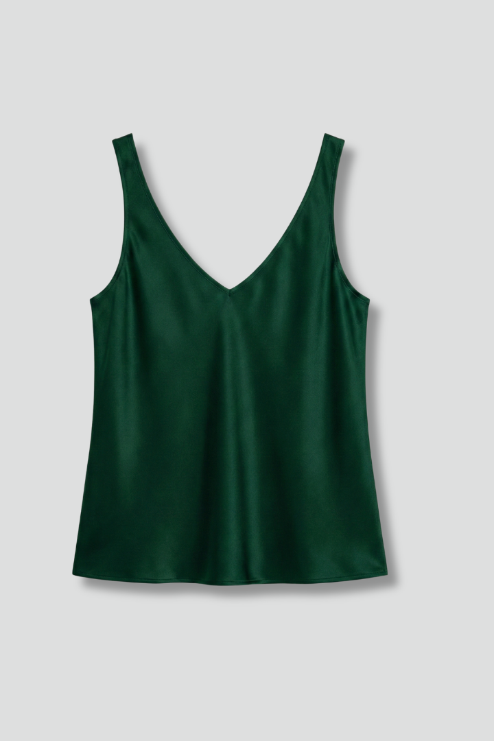 Women's Sleeveless V-Neck Tank Top – Straight-Cut Pull-On Summer Top for Everyday Wear