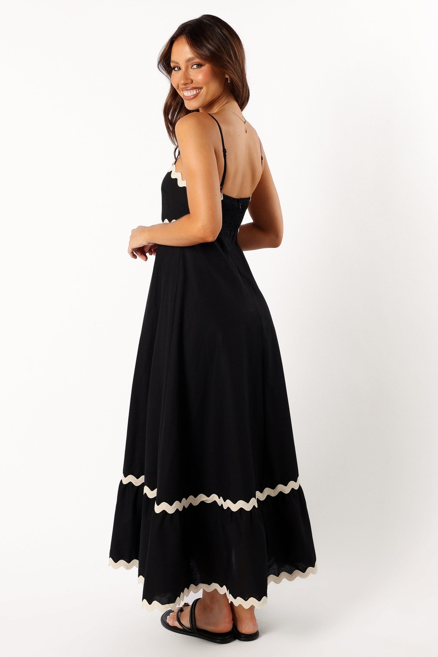 Women's Black Strappy Maxi Dress – Flowing Casual Summer Dress for Beach Dinners & Evenings