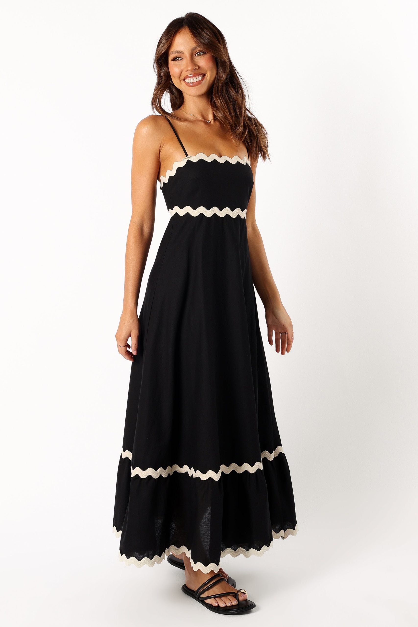 Women's Black Strappy Maxi Dress – Flowing Casual Summer Dress for Beach Dinners & Evenings