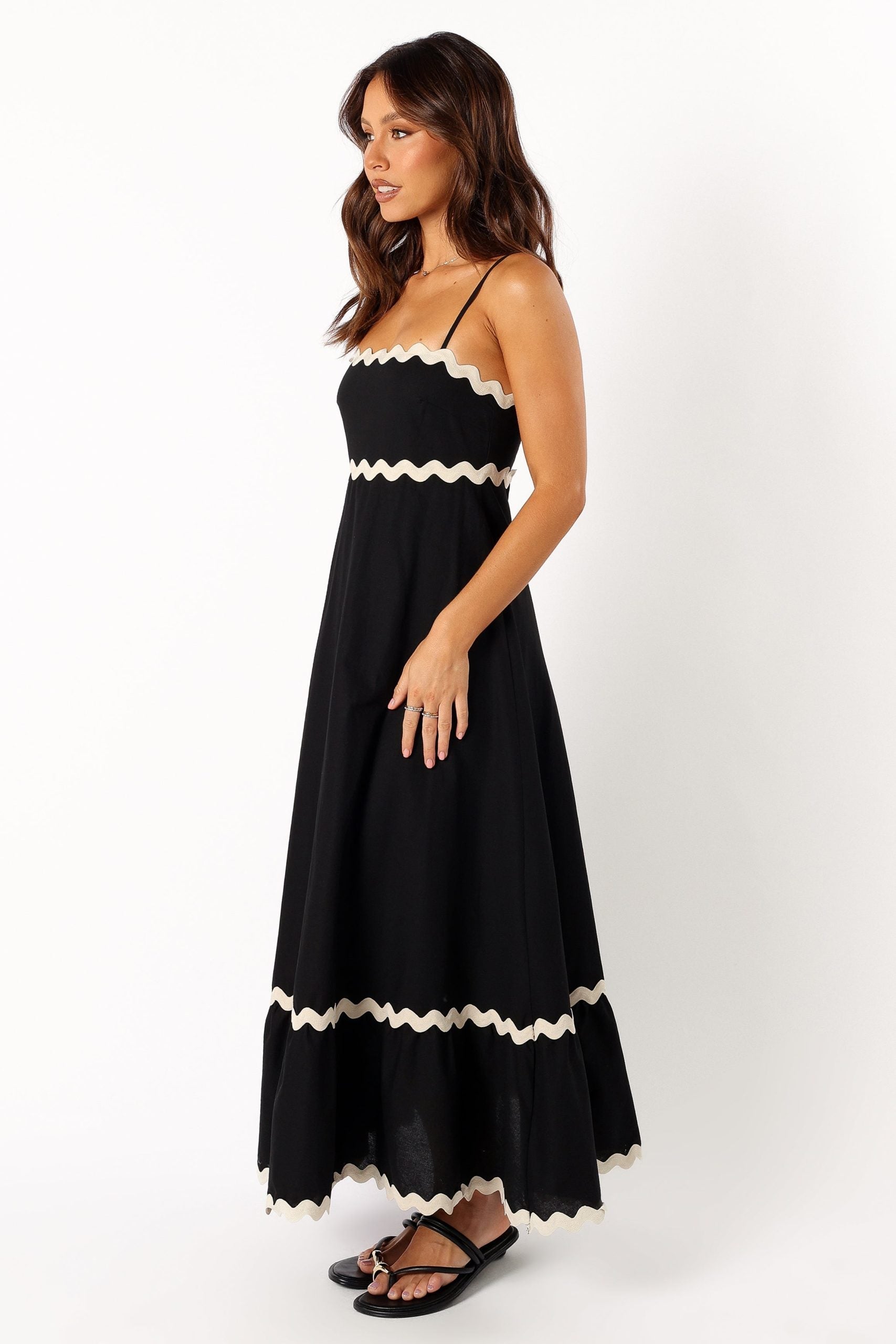 Women's Black Strappy Maxi Dress – Flowing Casual Summer Dress for Beach Dinners & Evenings