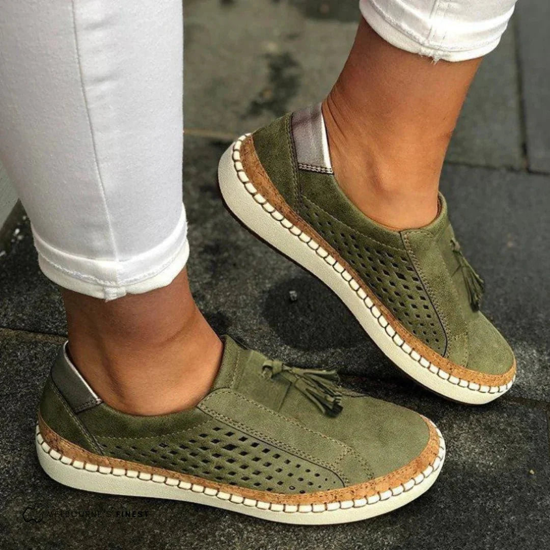 Women's Perforated Slip-On Loafers with Tassels – Breathable Flats for Summer Days
