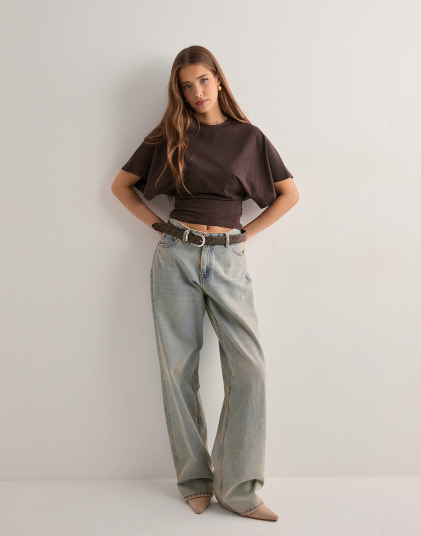 Women's Wide Sleeve T-Shirt – Relaxed Modern Tee for Casual & Smart Casual Summer Outfits
