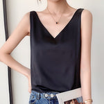 Women's Satin-Look V-Neck Tank Top with Relaxed Fit – Elegant Sleeveless Cami for Work & Dinner