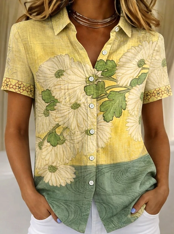Women's Floral Button-Up Short Sleeve Shirt – Relaxed Casual Summer Shirt