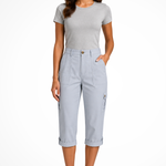 Women's Cropped Cargo Pants with Utility Pockets – Mid-Rise Relaxed Capri Pants