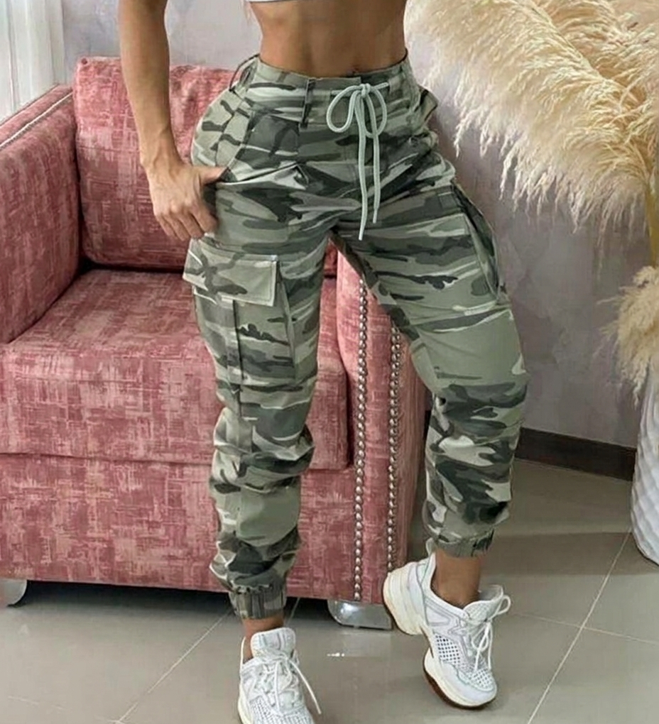 Women's Camo Print Cargo Jogger Pants with Elastic Cuffs – Drawcord Waist Casual Pants